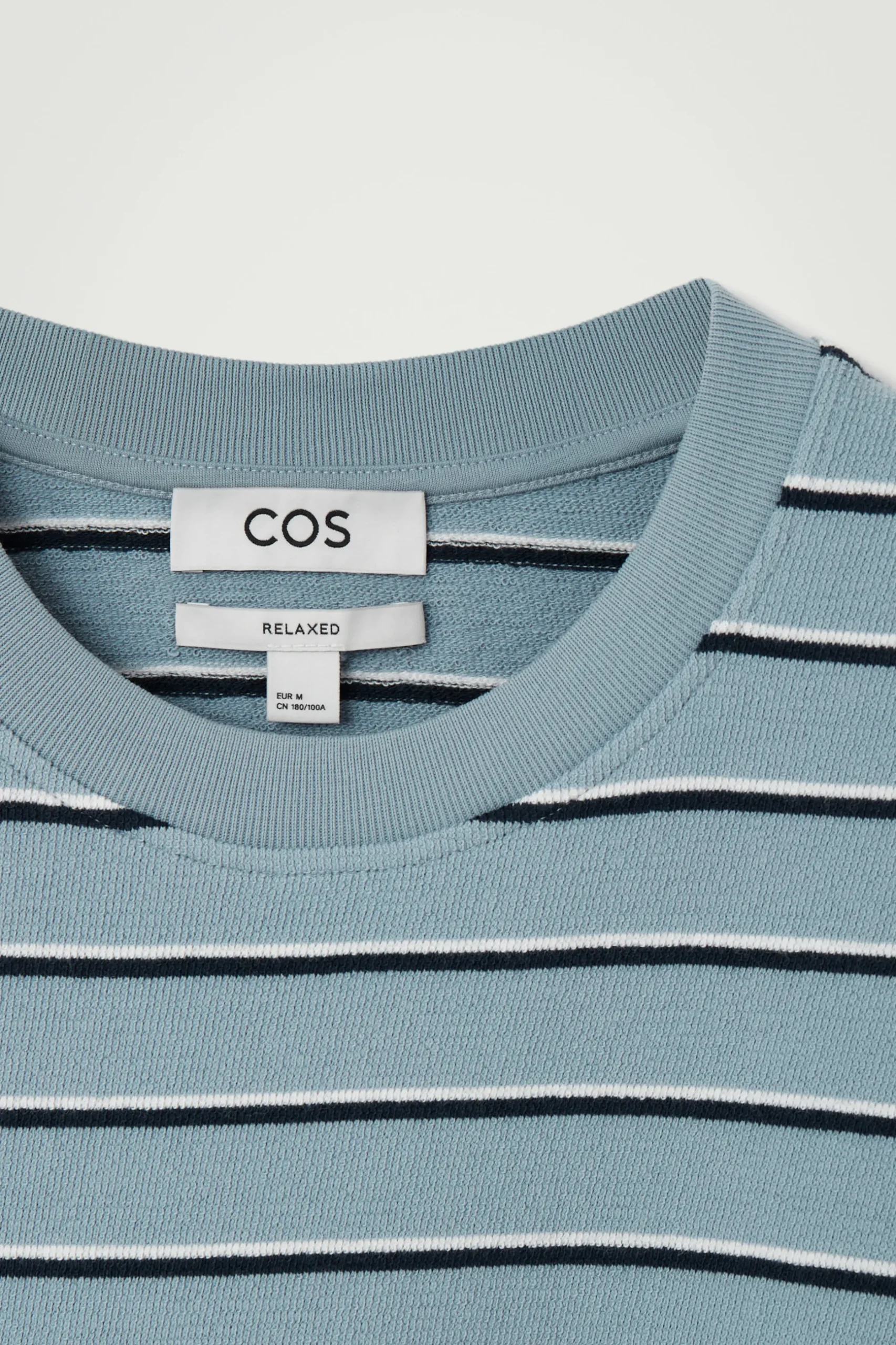 Discount COS T-SHIRT Z BAWEŁNY BOUCLÉ W PASKI – RELAXED FIT
