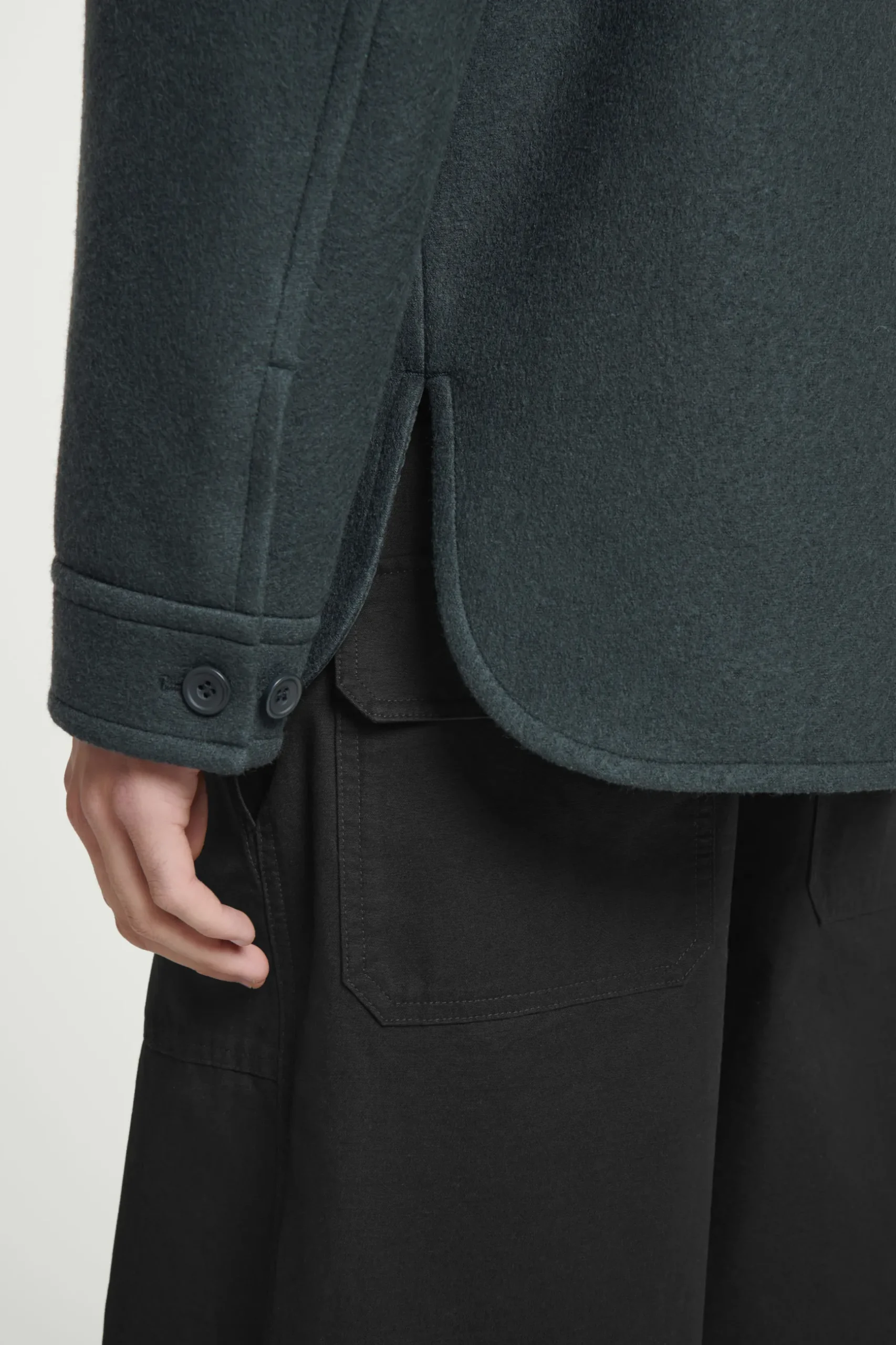 Fashion COS WEŁNIANA KURTKA Z PODSZEWKĄ Ciemnozielony